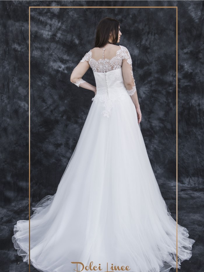 Dress in tulle and rebrodé lace - LX 068 